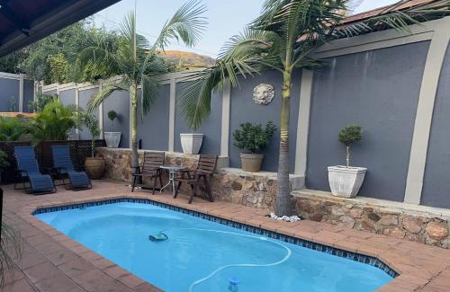 Rietfontein Apartamento | Luxury and Comfort Hideaway 1 - Solar Powered