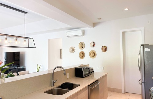 El Chiru Apartamento | Luxury and tranquil 4 Bedroom Thownhome