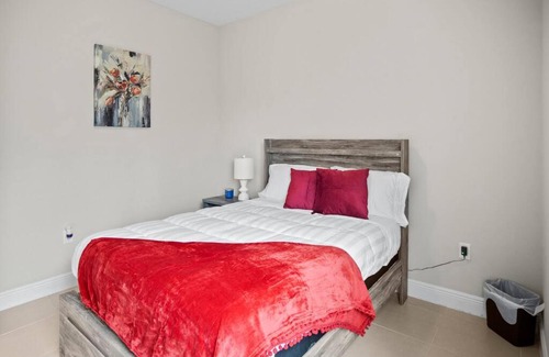 Poinciana Apartamento | Luxury and tranquility, In the Heart of Poinciana, just 30 min from Disney!