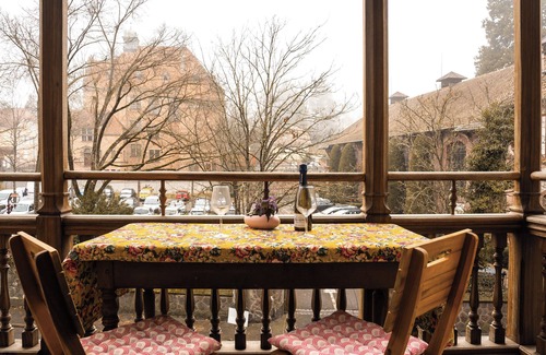 Guebwiller Apartamento | Luxury and unique apartment, 1st floor of a 19th century mansion