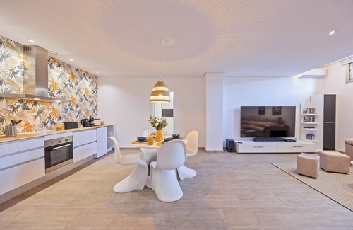 Los Arenales del Sol Apartamento | Apt. de lujo, vista al mar, Arenales del sol