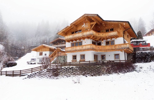Viehhofen Apartamento | Luxury apartment in Saalbach Hinterglemm near ski lift