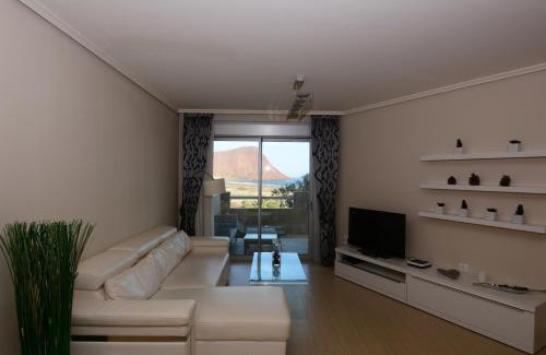 Granadilla de Abona Apartamento | Luxury Apartament Calle Pizarro La Tejita