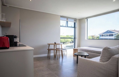 Plettenberg Bay Apartamento | Luxury Apartment "Kruger" with seperate Kitchen