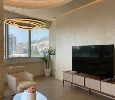 Maini Apartamento | Luxury Apartment 1