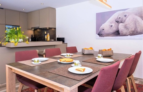 Grimentz Chalet De Esquí | Luxury Apartment, 2 Bedroom Chalet Rahas A Grimentz - By Mrs Miggins