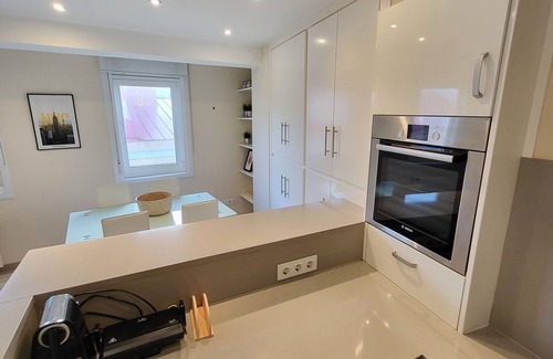 La Coruna Apartamento | Apartamento de lujo, 2 habitaciones, a 50 metros de la playa