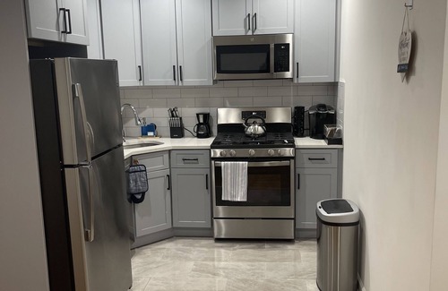 Williamsbridge Apartamento | Luxury Apartment 2 Bedroom 1 Bathroom Private entrance