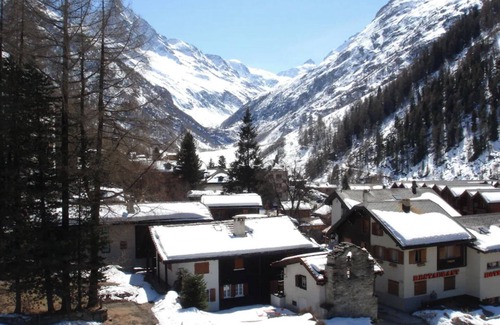 Zinal Chalet De Esquí | Luxury apartment 5min walk (150m) to ski lift, Zinal, Switzerland