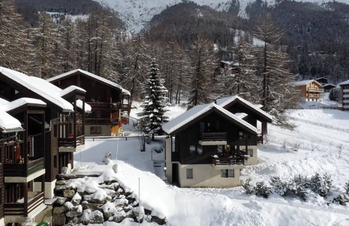 Zinal Chalet De Esquí | Luxury apartment 5min walk (150m) to ski lift, Zinal, Switzerland