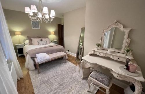 Stamford Apartamento | Luxury apartment, 60 High St, St Martins