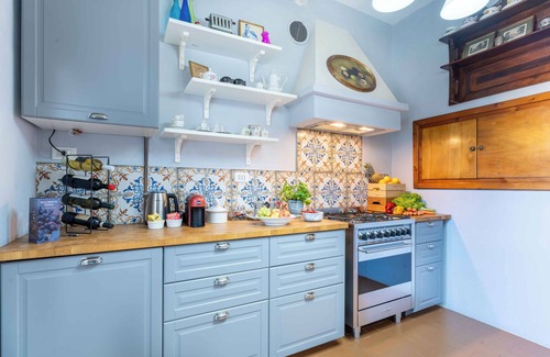 Mologno Apartamento | Luxury Apartment "Angelio"
