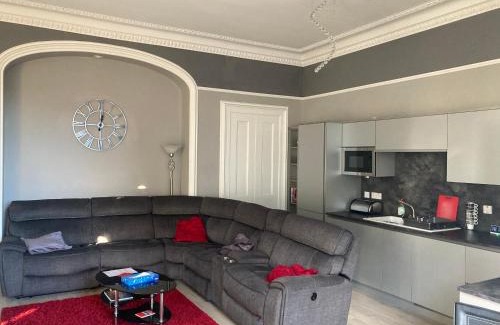 Nairn Apartamento | Luxury Apartment at Barron House