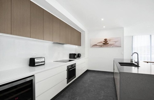 Caves Beach Apartamento | Luxury Apartment Caves Beach 4 Bed WiFi & Parking