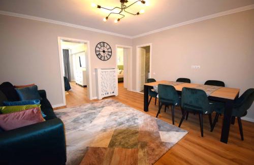 Tirgu Mures Apartamento | Luxury Apartment Central