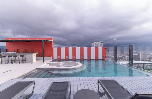 Barrio Escalante Apartamento | Luxury apartment full equip. in San Jose with balcony city views & top amenities