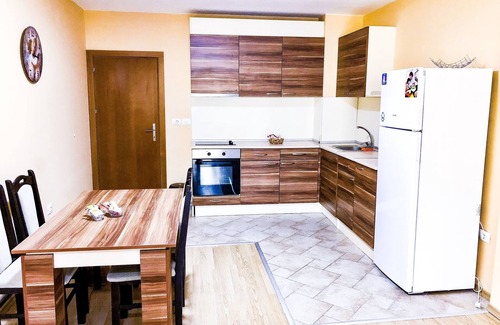 Sveti Vlas Hotel | Luxury Apartment in Garden of Eden