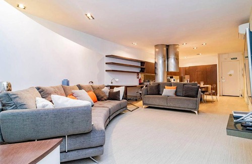 Sol Apartamento | Luxury Apartment in La Latina by Batuecas