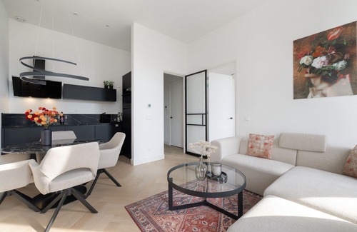 Oude Westen Apartamento | Luxury apartment in the heart of Rotterdam. offering elegance, comfort and modern amenities.