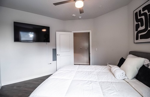 Spring Branch East Apartamento | Luxury Apartment in Northwest Houston