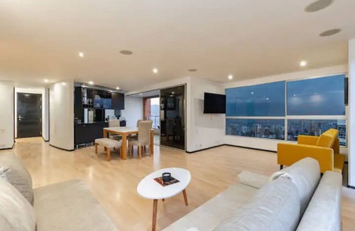 El Tesoro Apartamento | Luxury apartment in Poblado-Jacuzzi-Panoramic view