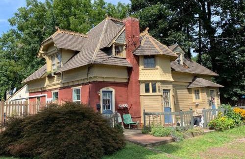 Kennett Square Apartamento | Luxury Apartment in Historic Carriage House