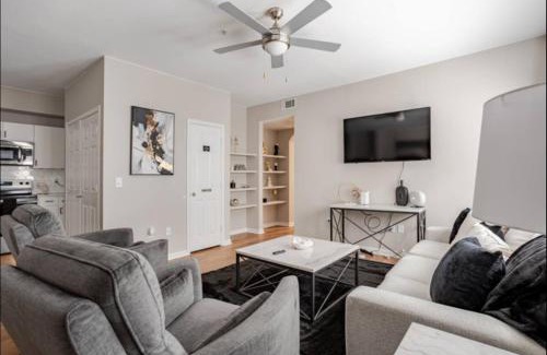 Downtown Oklahoma City Apartamento | Luxury Apartment in Bricktown Riverwalk
