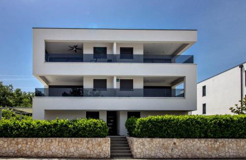 Vantacici Apartamento | Luxury Apartment Luna