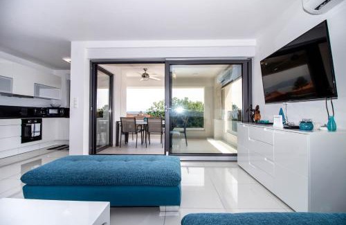 Vantacici Apartamento | Luxury Apartment Luna