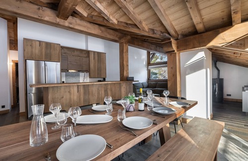 Le Praz Apartamento | Apartamento de lujo cerca de las pistas con acceso a spa y parking