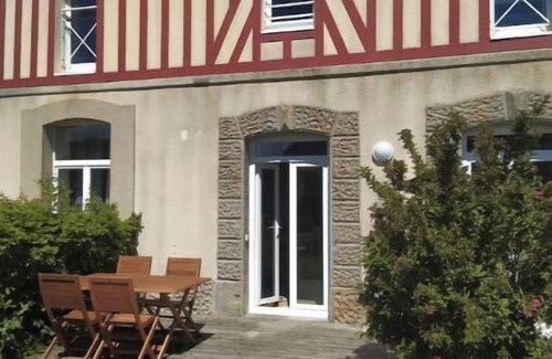 Commes Apartamento | Luxury apartment on seafront castle