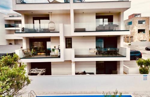 Okrug Gornji Apartamento | Luxury Apartment PalmView mit Meerblick