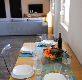Pakostane Apartamento | Luxury Apartment RougeMarin