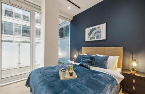 London Borough of Hounslow Apartamento | Luxury Apartment with Cinema Room, Gym, Parking and Game Room