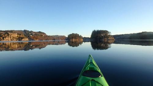 Sund Apartamento | Luxury Apartment with Exceptional Fishing near Bergen, Norway