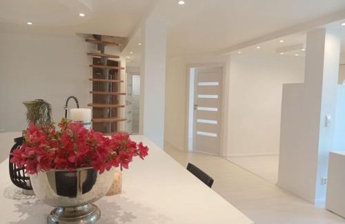 Sund Apartamento | Luxury Apartment with Exceptional Fishing near Bergen, Norway