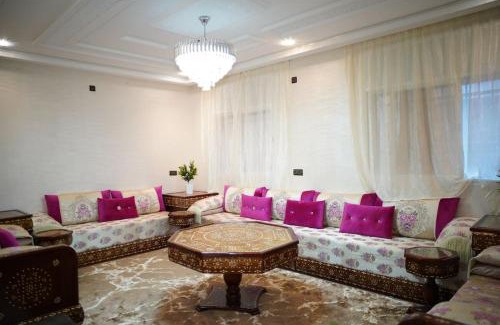 Kenitra Apartamento | Luxury Apartment with Fast 200 Mbps Fiber and Balcony View