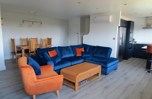 Calverleigh Apartamento | Lujoso-First Floor-Apartamento-Vista al campo-Baño Privado