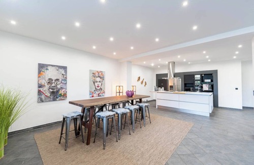 Altendorf Apartamento | Luxury apartment with large garden near Messe Essen / Duesseldorf