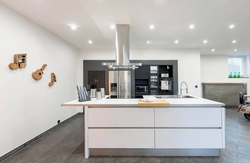 Altendorf Apartamento | Luxury apartment with large garden near Messe Essen / Duesseldorf