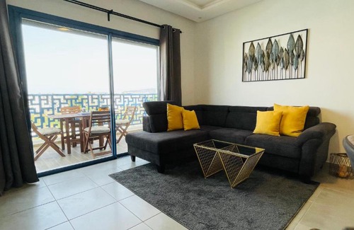 Martil Apartamento | Luxury Apartment with Pool