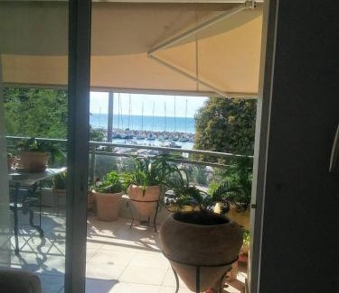 Patras Apartamento | Luxury Apartment with Sea View!