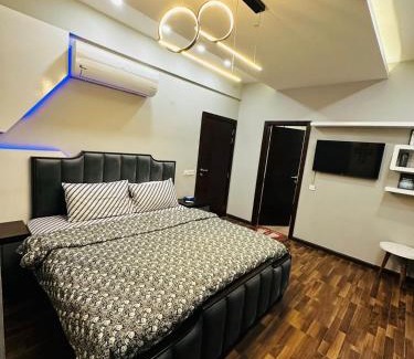 Blue Area Apartamento | Luxury Apartments - Elysium Opposite to Centaurus Mall