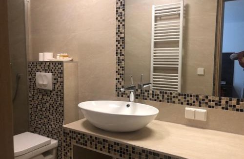 Mandre Apartamento | Luxury Apartments White Villa Violeta