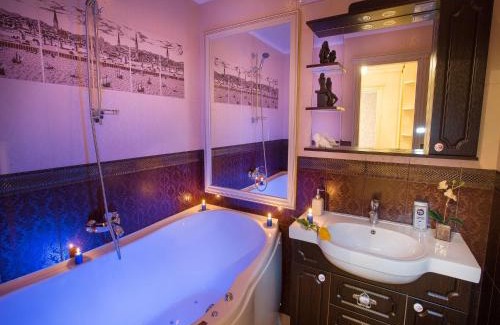 Zarichnyi District Apartamento | Luxury Apartments with Jacuzzi