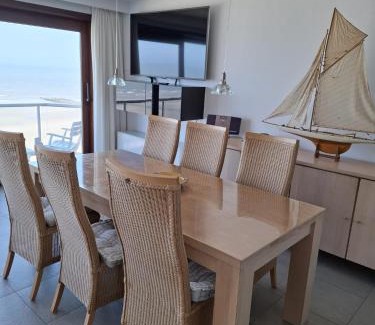 Westende Apartamento | LUXURY APP, frontal sea View + south terrace + garage