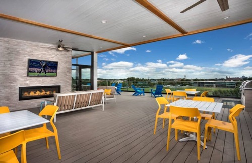 Richmond Apartamento | Luxury Apt in Diamond District - Scott’s Addition