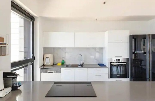 Bat Yam Apartamento | Luxury Apt Tower Best Sea View Bat Yam