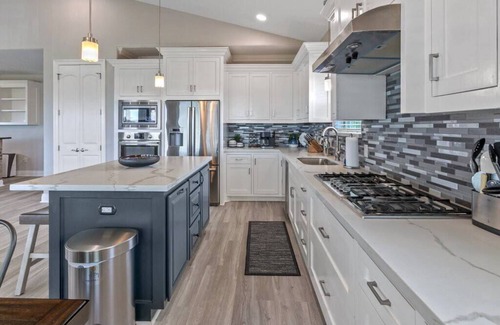 Hackberry Casa | Luxury at the Water