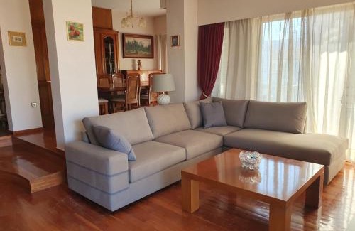 Voula Apartamento | Luxury Athenian Riviera Apartment 135 sqm at Voula